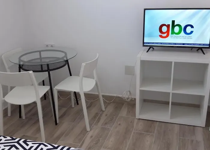 The Look Out エステポナ